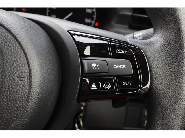 e:HEV X 登録済未使用車 4WD ハイブリッド LEDヘッドライト スマートキー クルーズコントロール オートライト シートヒーター オートエアコン ヒルディセントコントロール アルミホイール オーディオレス(11枚目)