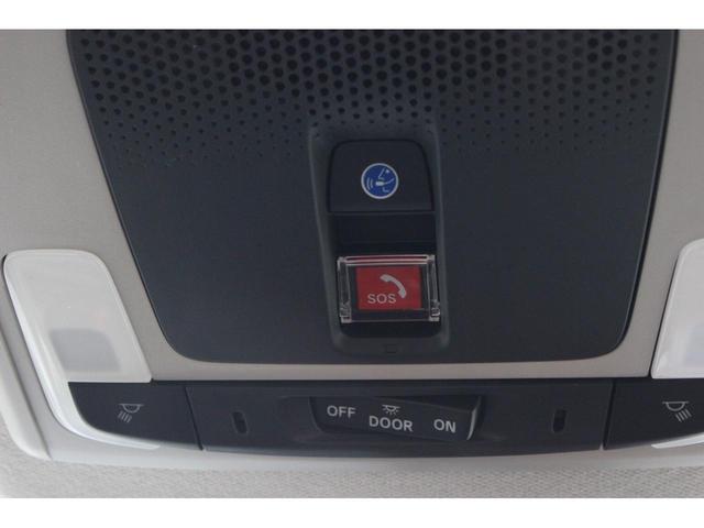 e:HEV X 登録済未使用車 4WD ハイブリッド LEDヘッドライト スマートキー クルーズコントロール オートライト シートヒーター オートエアコン ヒルディセントコントロール アルミホイール オーディオレス(17枚目)