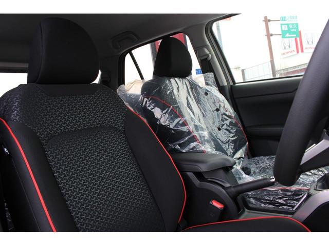 G 登録済未使用車 4WD アラウンドビューモニター 純正ディスプレイオーディオ LEDヘッドライト 衝突被害軽減ブレーキ アイドリングストップ スマートキー シートヒーター オートライト アルミホイール(21枚目)