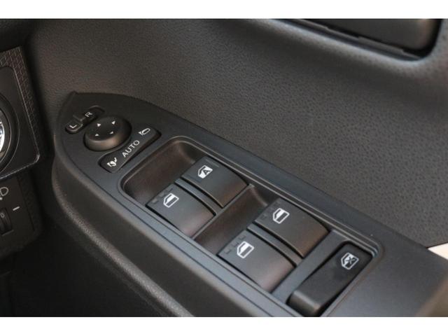 X 届出済未使用車 4WD 両側スライド片側電動ドア LEDヘッドライト ミラクルオープンドア 衝突被害軽減ブレーキ アイドリングストップ スマートキー ロールサンシェード Pセンサー シートヒーター(11枚目)