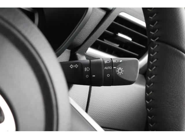 カスタムG 登録済未使用車 4WD 両側電動スライドドア 車検R7.11月 LEDヘッドライト 衝突被害軽減ブレーキ スマートキー アイドリングストップ アダプティブクルーズコントロール VSC&TRC(17枚目)
