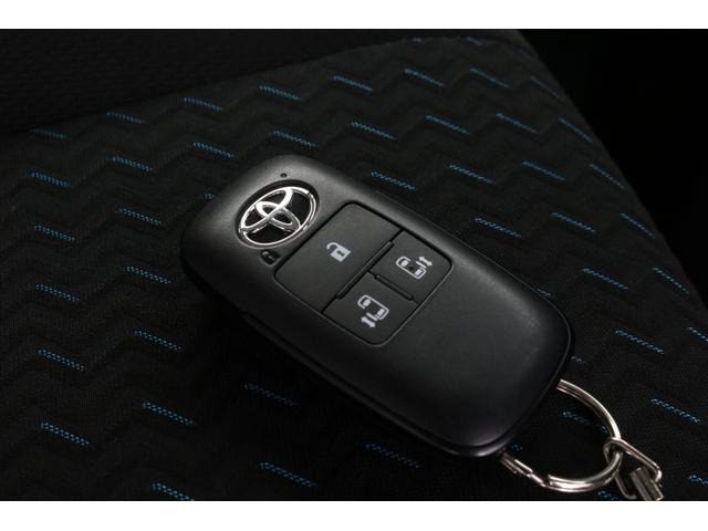 カスタムG 登録済未使用車 4WD 両側電動スライドドア 車検R7.11月 LEDヘッドライト 衝突被害軽減ブレーキ スマートキー アイドリングストップ アダプティブクルーズコントロール VSC&TRC(22枚目)