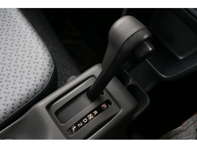 農繁スペシャル 届出済未使用車 4WD 車検R7.2月 衝突被害軽減ブレーキ アイドリングストップ キーレスキー 最大積載量350kg オートライト AMFMラジオ 横滑り防止装置(7枚目)