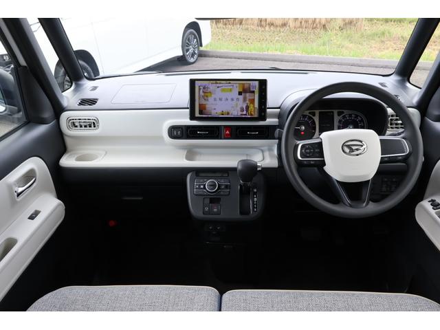 ムーヴキャンバス ストライプスＧ　届出済未使用車　４ＷＤ　バックカメラ　両側電動スライドドア　ナビ　ＴＶ　クリアランスソナー　衝突被害軽減システム　オートライト　ＬＥＤヘッドランプ　スマートキー　アイドリングストップ　電動格納ミラー（2枚目）