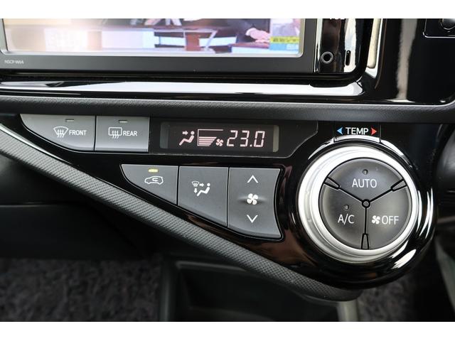 アクア Ｓ　純正ナビ　バックモニター　ＴＶ　スマートキー　プッシュスタート　オートライト　電動格納ミラー　オートライト　ＣＶＴ　衝突安全ボディ　ＡＢＳ　ＥＳＣ　ＣＤ　Ｂｌｕｅｔｏｏｔｈ（10枚目）