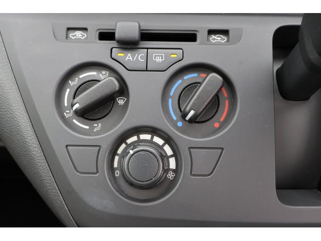 デイズ  レンタカーアップ ナビ TV キーレスエントリー アイドリングストップ 電動格納ミラー ベンチシート CVT 盗難防止システム ABS ESC CD USB Bluetooth(5枚目)