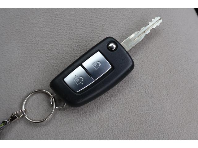 デイズ  レンタカーアップ ナビ TV キーレスエントリー アイドリングストップ 電動格納ミラー ベンチシート CVT 盗難防止システム ABS ESC CD USB Bluetooth(11枚目)