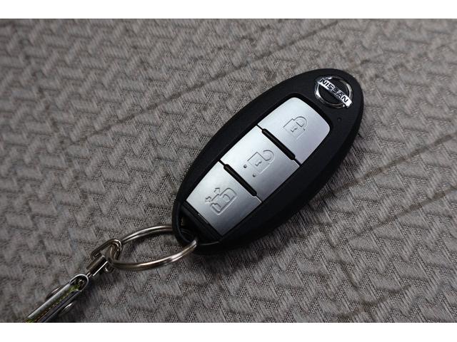 ルークス Ｘ　ワンオーナー　４ＷＤ　両側スライド・片側電動　クリアランスソナー　衝突被害軽減システム　オートライト　スマートキー　アイドリングストップ　電動格納ミラー　シートヒーター　ベンチシート　ＣＶＴ（12枚目）