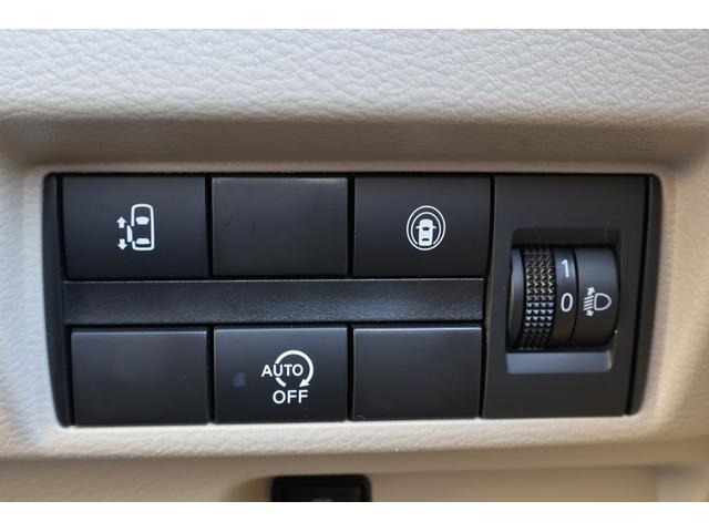 ルークス Ｘ　レンタカーアップ　４ＷＤ　ＥＴＣ　全周囲カメラ　両側スライド・片側電動　ナビ　クリアランスソナー　オートライト　スマートキー　アイドリングストップ　シートヒーター　ベンチシート　ＣＶＴ（7枚目）