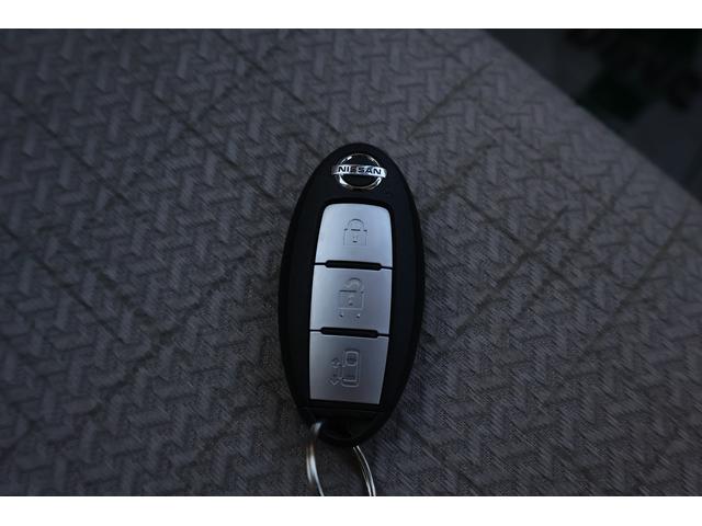 ルークス Ｘ　レンタカーアップ　４ＷＤ　ＥＴＣ　全周囲カメラ　両側スライド・片側電動　ナビ　クリアランスソナー　オートライト　スマートキー　アイドリングストップ　シートヒーター　ベンチシート　ＣＶＴ（11枚目）