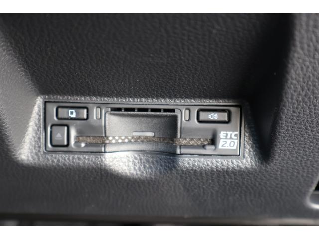 ヤリス ハイブリッドG ワンオーナー 4WD 全周囲カメラ ETC2.0 ナビ TV クリアランスソナー オートクルーズコントロール レーンアシスト 衝突被害軽減システム オートマチックハイビーム(5枚目)