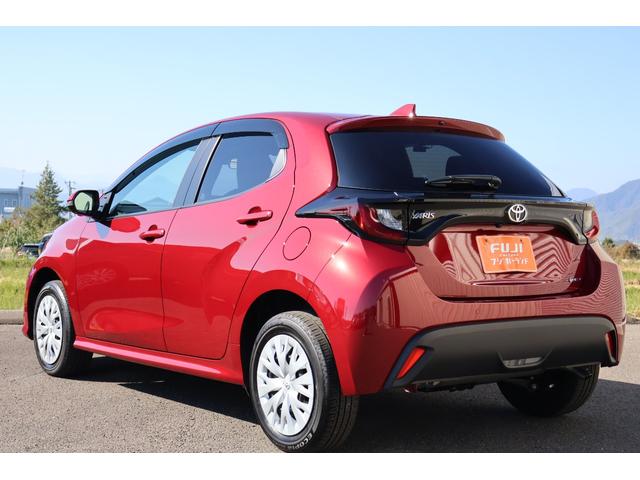 ヤリス ハイブリッドG ワンオーナー 4WD 全周囲カメラ ETC2.0 ナビ TV クリアランスソナー オートクルーズコントロール レーンアシスト 衝突被害軽減システム オートマチックハイビーム(16枚目)