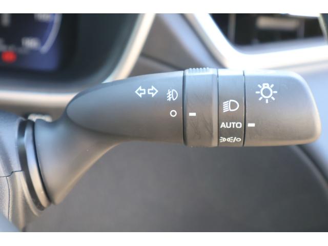 カローラクロス ハイブリッド Z 4WD 全周囲カメラ オートクルーズコントロール レーンアシスト パワーシート パークアシスト 衝突被害軽減システム ナビ TV オートマチックハイビーム オートライト LEDヘッドランプ(11枚目)