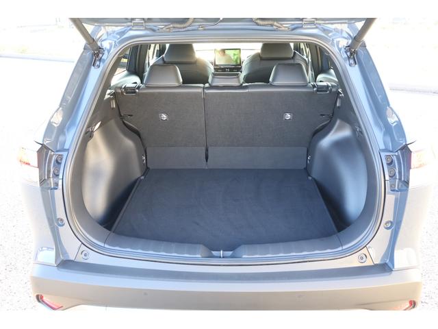 カローラクロス ハイブリッド Z 4WD 全周囲カメラ オートクルーズコントロール レーンアシスト パワーシート パークアシスト 衝突被害軽減システム ナビ TV オートマチックハイビーム オートライト LEDヘッドランプ(18枚目)