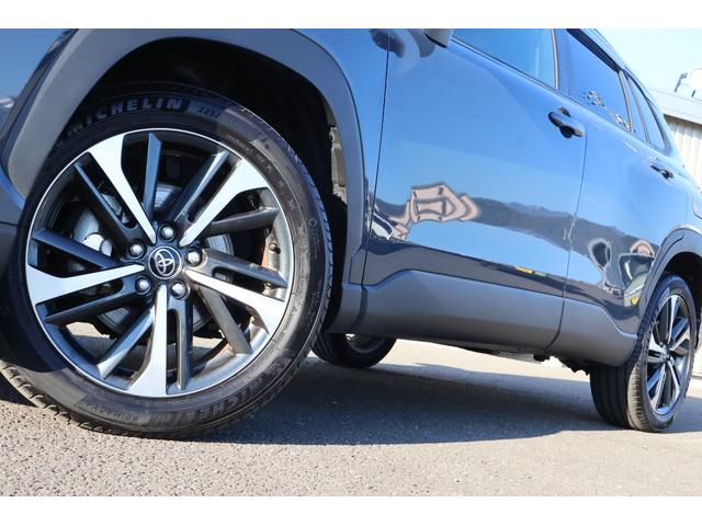カローラクロス ハイブリッド Z 4WD 全周囲カメラ オートクルーズコントロール レーンアシスト パワーシート パークアシスト 衝突被害軽減システム ナビ TV オートマチックハイビーム オートライト LEDヘッドランプ(19枚目)