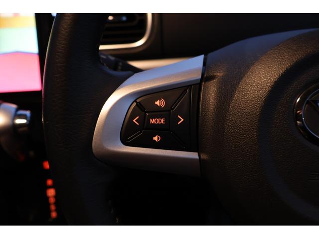 タント カスタムRS トップエディションVS SAIII ターボ ハーフレザー 4WD ETC 全周囲カメラ 両側電動スライドドア ナビ TV クリアランスソナー 衝突被害軽減システム オートマチックハイビーム オートライト LEDヘッドランプ スマートキー(26枚目)