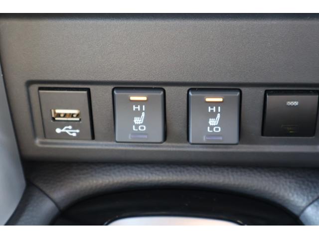 カローラクロス ハイブリッド Z ワンオーナー 4WD バックカメラ オートクルーズコントロール レーンアシスト パワーシート 衝突被害軽減システム ナビ TV オートマチックハイビーム オートライト LEDヘッドランプ(6枚目)