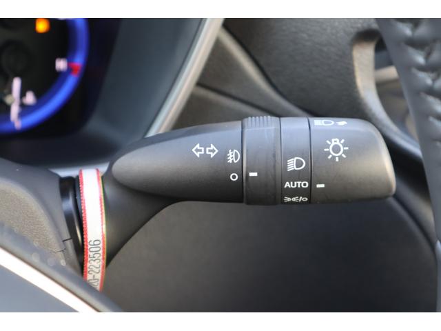 カローラクロス ハイブリッド Z ワンオーナー 4WD バックカメラ オートクルーズコントロール レーンアシスト パワーシート 衝突被害軽減システム ナビ TV オートマチックハイビーム オートライト LEDヘッドランプ(30枚目)