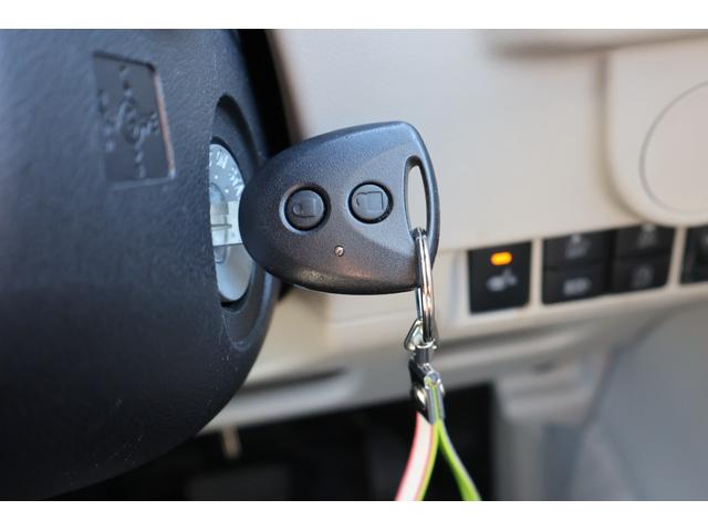 ムーヴ Ｌ　ＳＡＩＩＩ　ワンオーナー　４ＷＤ　クリアランスソナー　衝突被害軽減システム　オートマチックハイビーム　オートライト　キーレスエントリー　アイドリングストップ　電動格納ミラー　シートヒーター　ベンチシート（4枚目）