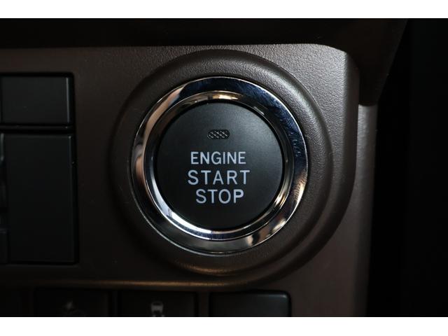 ルーミー Ｘ　ワンオーナー　４ＷＤ　ＥＴＣ　バックカメラ　両側スライド・片側電動　クリアランスソナー　衝突被害軽減システム　オートライト　スマートキー　アイドリングストップ　ウォークスルー　ＣＶＴ（11枚目）