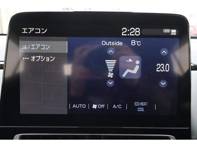 アクア Ｚ　４ＷＤ　全周囲カメラ　ナビ　クリアランスソナー　オートクルーズコントロール　レーンアシスト　パークアシスト　衝突被害軽減システム　アルミホイール　オートマチックハイビーム　オートライト（5枚目）