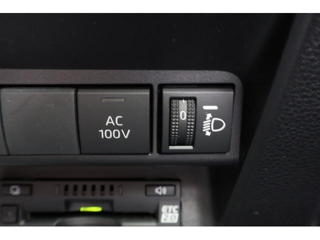 アクア Ｚ　４ＷＤ　全周囲カメラ　ナビ　クリアランスソナー　オートクルーズコントロール　レーンアシスト　パークアシスト　衝突被害軽減システム　アルミホイール　オートマチックハイビーム　オートライト（9枚目）