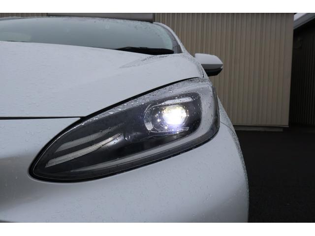 アクア Ｚ　４ＷＤ　全周囲カメラ　ナビ　クリアランスソナー　オートクルーズコントロール　レーンアシスト　パークアシスト　衝突被害軽減システム　アルミホイール　オートマチックハイビーム　オートライト（21枚目）