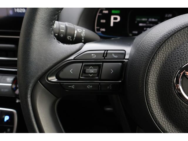 アクア Ｚ　４ＷＤ　全周囲カメラ　ナビ　クリアランスソナー　オートクルーズコントロール　レーンアシスト　パークアシスト　衝突被害軽減システム　アルミホイール　オートマチックハイビーム　オートライト（28枚目）