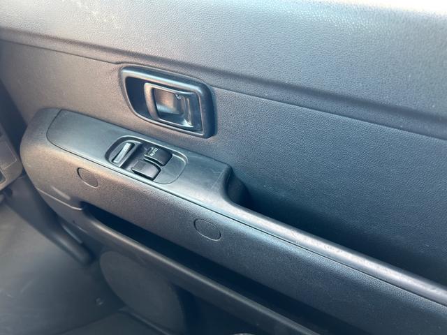 ハイゼットカーゴ 　４ＷＤ　５ＭＴ　ドライブレコーダー（25枚目）