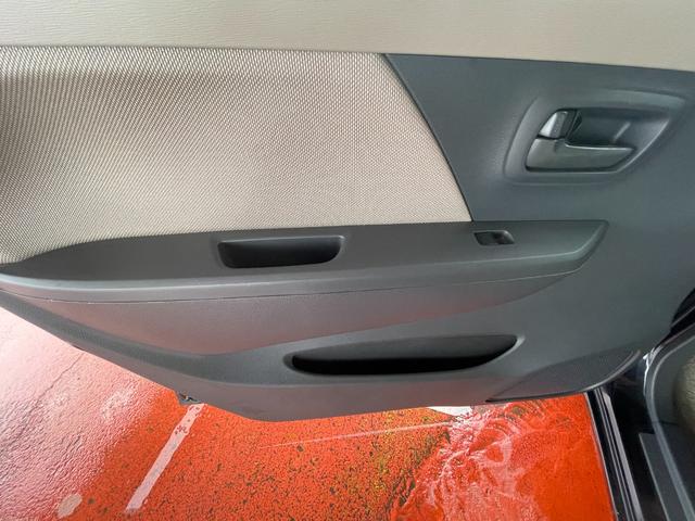 ワゴンR FX 関東仕入/5速マニュアル/オートエアコン/CD再生/FM・AMラジオ(21枚目)