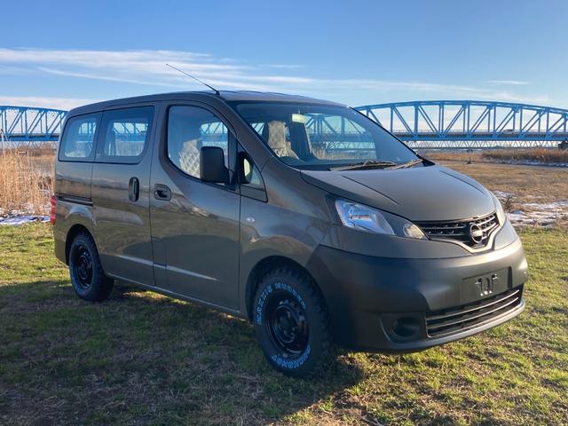 ＮＶ２００バネットバン ＤＸ　カスタムペイント　エメラルドグレー　車中泊仕様　天然木仕様　キャンピングカー　ライトキャンパー　室内ウッド仕様　当社オリジナル　全塗装（31枚目）