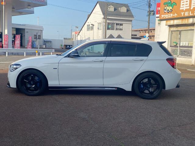 １シリーズ Ｍ１３５ｉ　Ｍ１３５ｉ（５名）ＥＣＵチューン、黒革シート＆ヒーター、サンルーフ、純正ナビ、全方位モニター、ウエッズスポーツ１８インチアルミ、レムスセンター＆リアマフラー，純正ドラレコ、ミラー型ＥＴＣ、スタッドレス（8枚目）