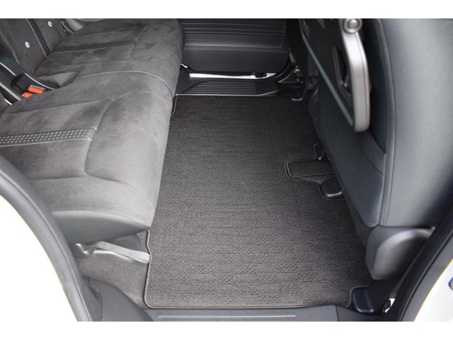 N-BOXカスタム L ユーザー買取 4WD 9インチプレミアムインターナビ Bluetoothオーディオ フルセグ バックカメラ ETC クルーズコントロール 電動スライドドア スマートキー(予備有)ワンオーナー(36枚目)