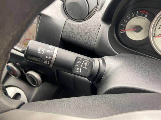 デミオ 13C-V HIDエディション 1オーナー☆キーレスエントリー☆ナビ☆地デジ☆HIDライト☆オートエアコン☆ビルトインETC☆CD☆(18枚目)