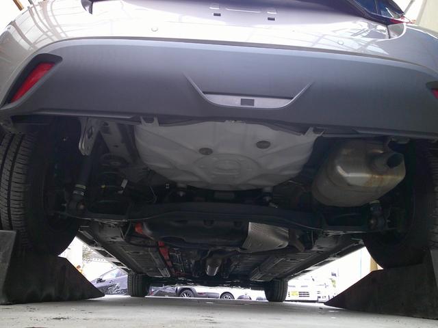 ヤリス ハイブリッドＸ　禁煙車　メーカー保証付　レーダークルコン　踏み間違い防止　障害物センサー　オートライト　Ａハイビーム　純正ディスプレイオーディオナビ　バックカメラ（7枚目）