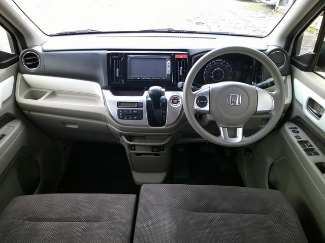 N-WGN Gコンフォートパッケージ ワンオーナー禁煙車 衝突軽減ブレーキ HIDライト オートライト シートヒーター 純正ナビ(10枚目)