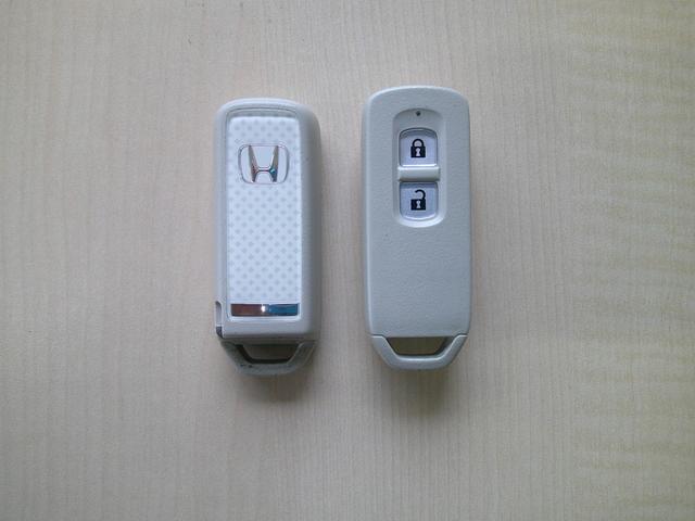 N-WGN Gコンフォートパッケージ ワンオーナー禁煙車 衝突軽減ブレーキ HIDライト オートライト シートヒーター 純正ナビ(24枚目)