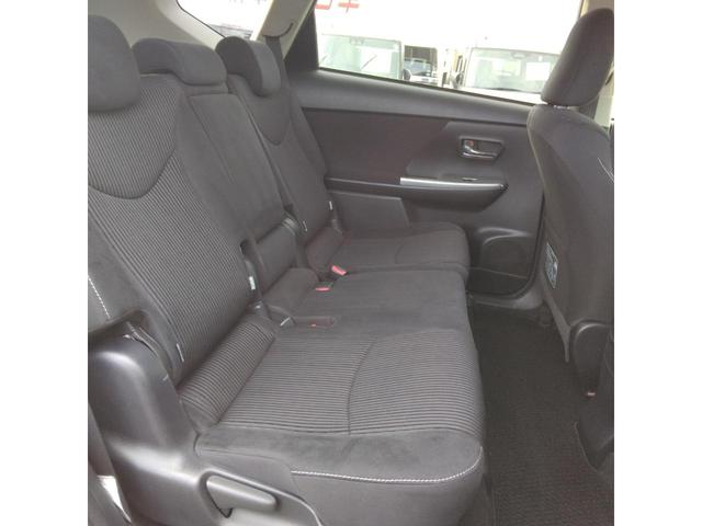 プリウスアルファ Ｓ　ＳＤナビ　フルセグＴＶ　バックカメラ　オートライト　ＥＴＣ　クルーズコントロール　プッシュスタート　スマートキー　オートエアコン（10枚目）