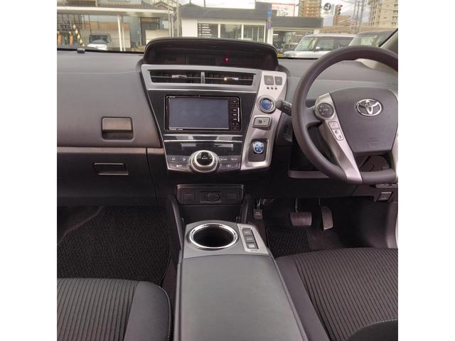 プリウスアルファ Ｓ　ＳＤナビ　フルセグＴＶ　バックカメラ　オートライト　ＥＴＣ　クルーズコントロール　プッシュスタート　スマートキー　オートエアコン（11枚目）