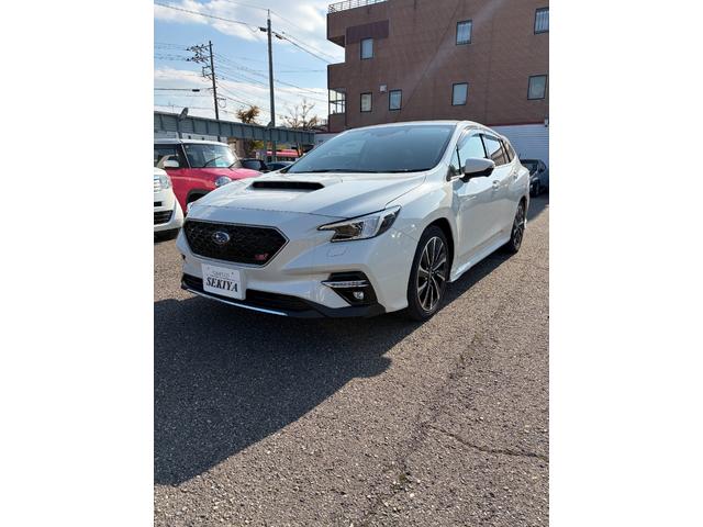 レヴォーグ STIスポーツ EX 4WD STIスポーツEX 新品タイヤ/保証書/純正 SDナビ/衝突安全装置/シートヒーター/車線逸脱防止支援システム/シート フルレザー/パーキングアシスト/電動バックドア 革シート(7枚目)