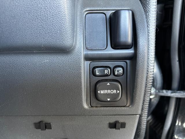 ハイゼットカーゴ クルーズ ナビ ドライブレコーダー 切替4WD 両側スライドドア 電動格納ミラー パワーステアリング パワーウィンドウ エアコン 運転席エアバック 助手席エアバック 天井収納(37枚目)