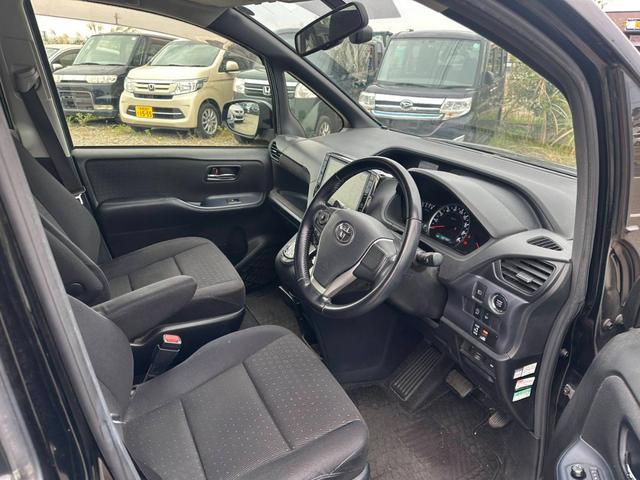 ヴォクシー Ｖ（5枚目）