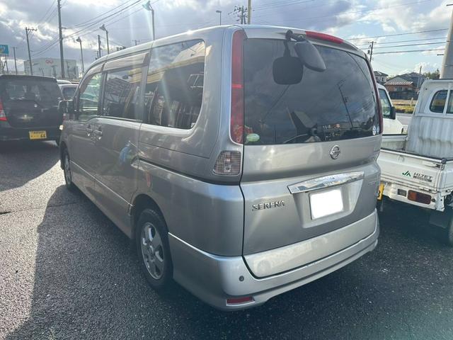 セレナ ハイウェイスター（3枚目）