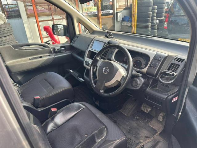 セレナ ハイウェイスター（6枚目）