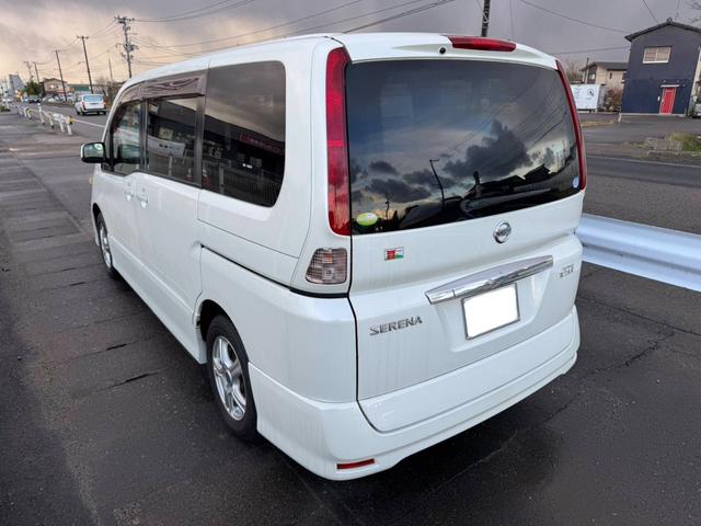 セレナ （3枚目）