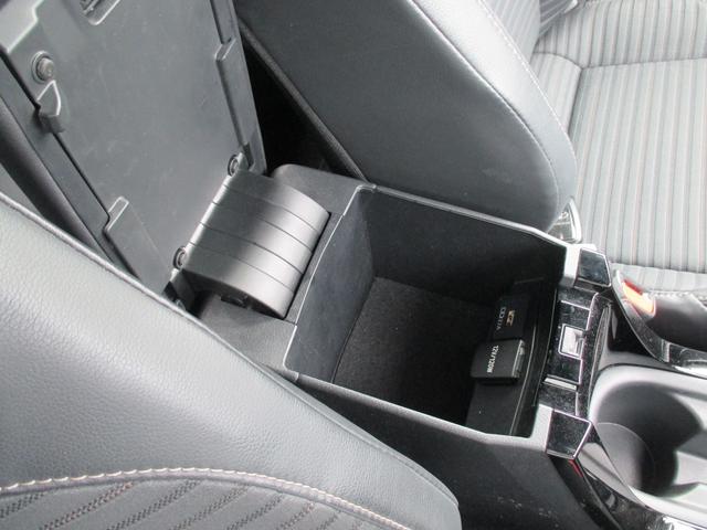 カローラツーリング ダブルバイビー　ワンオーナー　車検Ｒ８年５月　ディスプレイオーディオ　Ｂｌｕｅｔｏｏｔｈ　バックカメラ　ドラレコ　ＥＴＣ（21枚目）