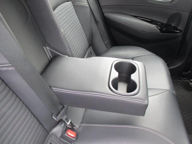 カローラツーリング ダブルバイビー　ワンオーナー　車検Ｒ８年５月　ディスプレイオーディオ　Ｂｌｕｅｔｏｏｔｈ　バックカメラ　ドラレコ　ＥＴＣ（31枚目）