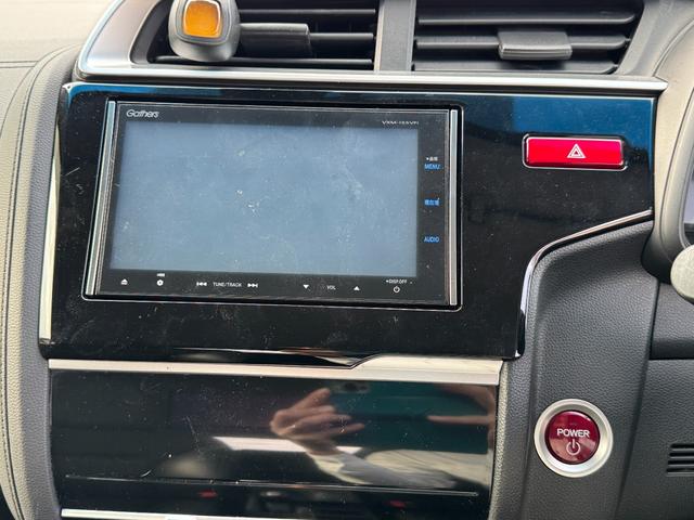 フィットハイブリッド Lパッケージ Lパッケージ Bluetooth ナビ フルセグ バックカメラ DVD再生 ハーフレザーシート ETC スマートキー LEDヘッドライト 点検整備記録簿 ホンダセンシング(9枚目)