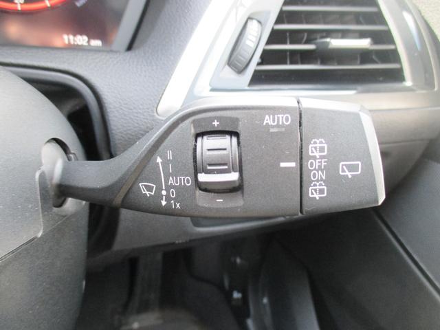 1シリーズ 118i スタイル 1500ccターボ 純正ナビ DVD CD USB Bkuetooth バックカメラ クルーズコントロール ハーフレザーシート 前後ドライブレコーダー ETC 純正15AW 記録簿 取扱説明書 保証書(20枚目)