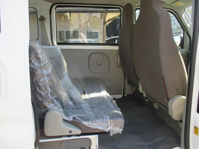 エブリイ ＰＡリミテッド　ワンオーナー　車検Ｒ８年８月　衝突軽減ブレーキ　パワーウインドウ　キーレス（18枚目）